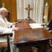 This photo taken and issued as a handout on May 13, 2023 by the Vatican Media shows Pope Francis meeting with Ukrainian President Volodymyr Zelensky during a private audience in The Vatican. Ukrainian President Volodymyr Zelensky arrived in Rome on May 13 for meetings with President of Italy Sergio Mattarella, Prime Minister Giorgia Meloni and Pope Francis in his first visit to Italy since Russia's invasion. (Photo by Handout / VATICAN MEDIA / AFP) / RESTRICTED TO EDITORIAL USE - MANDATORY CREDIT "AFP PHOTO / VATICAN MEDIA" - NO MARKETING NO ADVERTISING CAMPAIGNS - DISTRIBUTED AS A SERVICE TO CLIENTS
