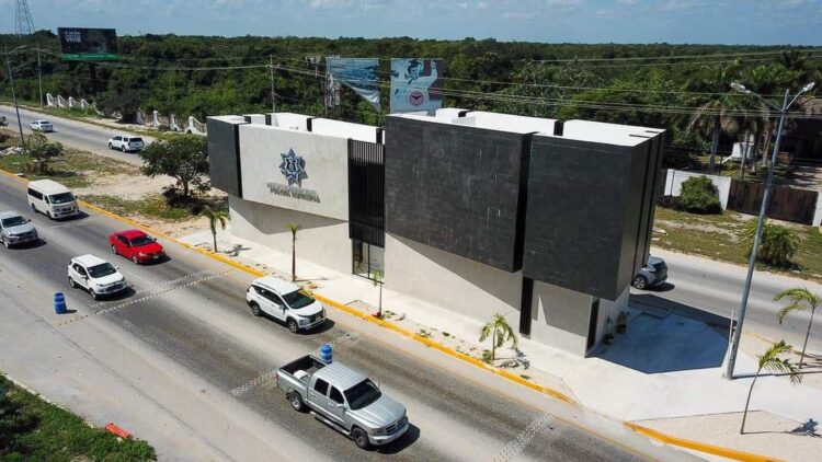 REFUERZAN FILTROS POLICÍACOS SEGURIDAD DE PLAYA DEL CARMEN